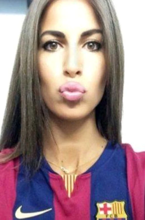 Elisabeth Martinez și Neymar s-au cunoscut prin intermediul Twitter-ului