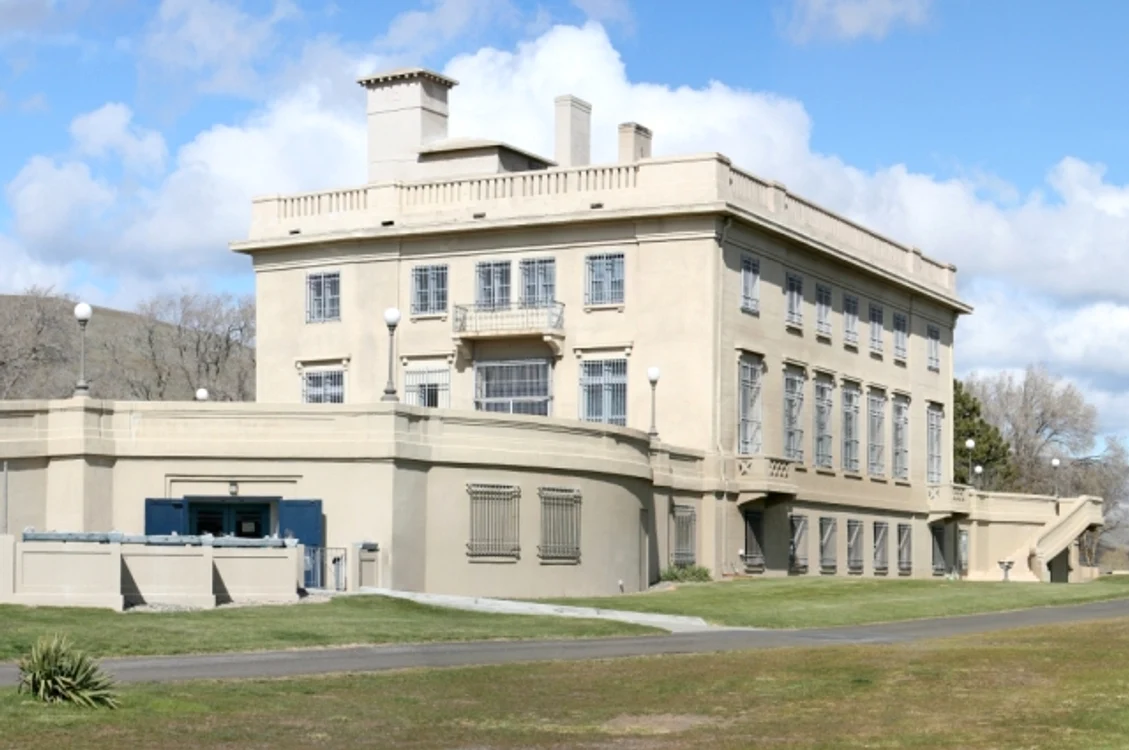 Maryhill Museum 6 jpg jpeg