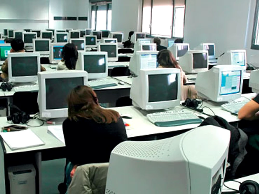Firmele, maximum un control la doi ani