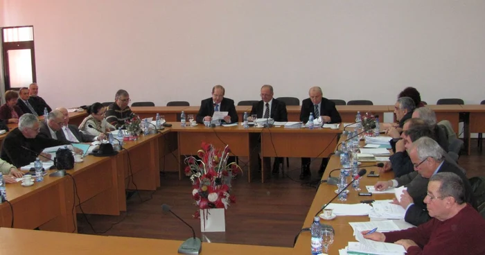 Consilierii locali au căzut “la pace”