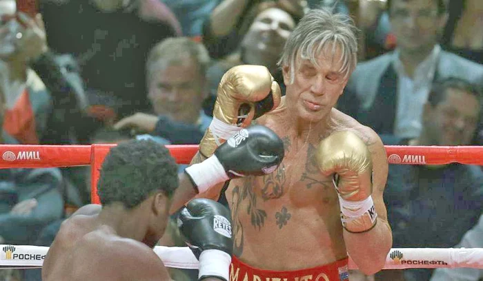 În 2014, Rourke a bătut un boxer profesionist de numai 29 de ani