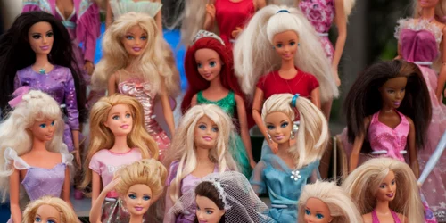 Papusa Barbie jpg