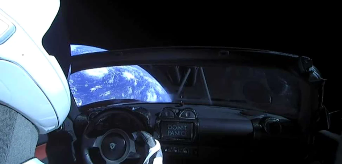FOTO via SpaceX