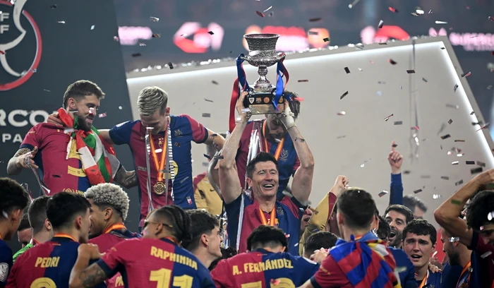 FC Barcelona a câștigat cea de-a 15-a Supercupă a Spaniei din palmares (FOTO: EPA)