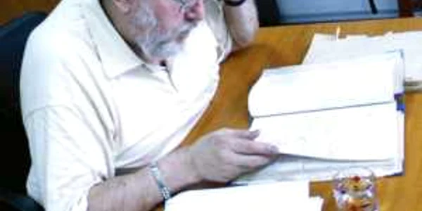 Adrian Păunescu