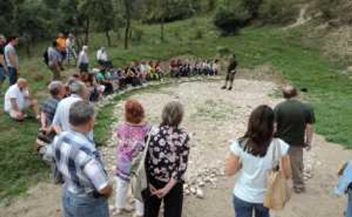 şcoală de vară pe tema geoparcului internaţional UNESCO Foto: infoub.unibuc.ro