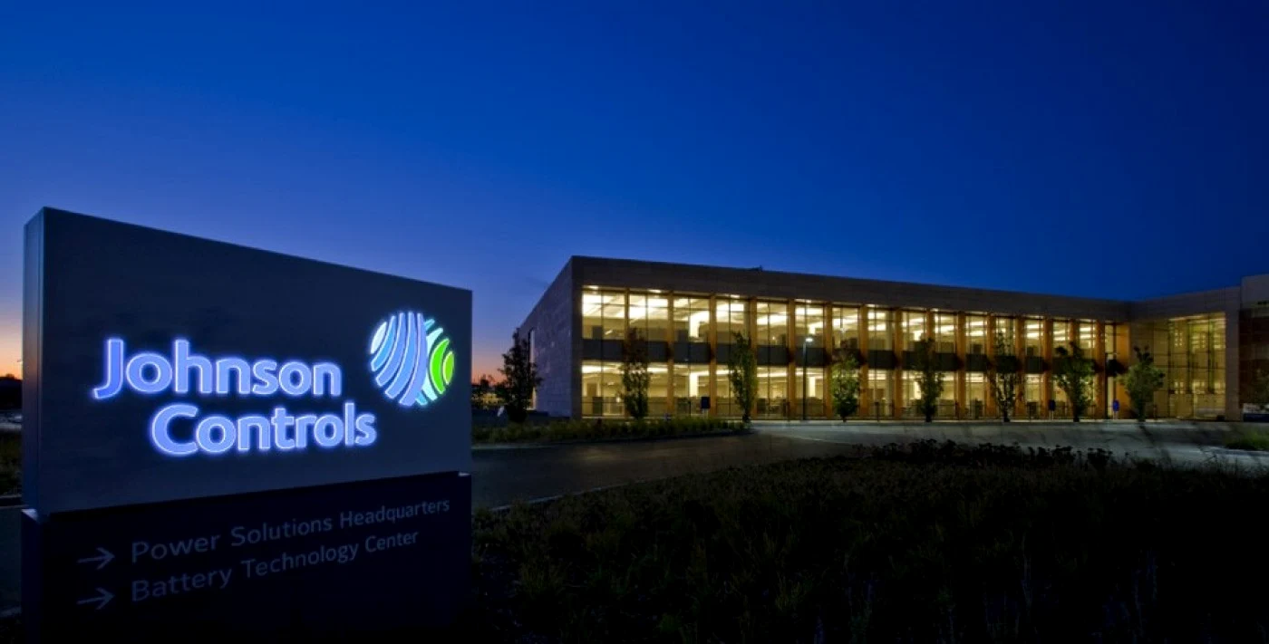 Johnson Controls este un lider global în experienţă auto, eficienţă în construcţii şi soluţii energetice