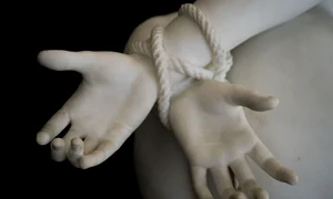 hand 3248046 1280 jpg