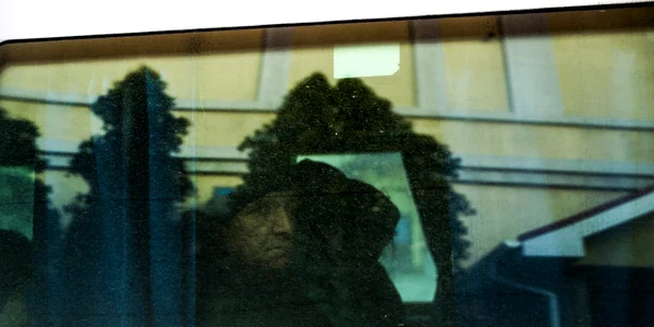 Refugiati din Severodetk care au reusit sa scape de ocupatia ruseasca FOTO EPA EFE jpg