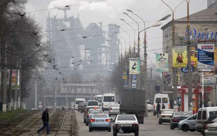 Scurgerea de amoniac s-a produs în oraşul Gorlovka, din regiunea Doneţk. FOTO: Reuters