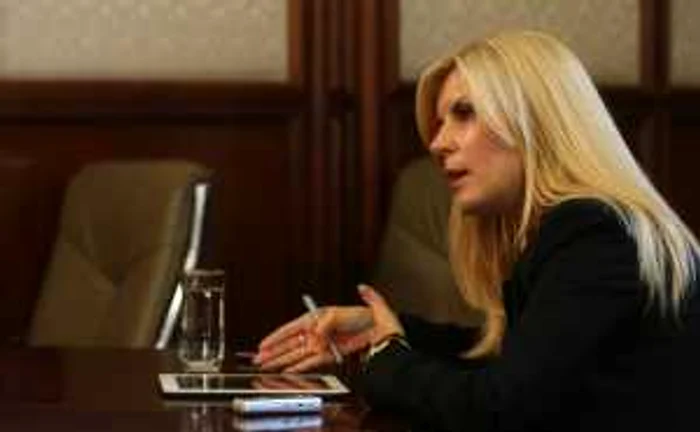 Elena Udrea