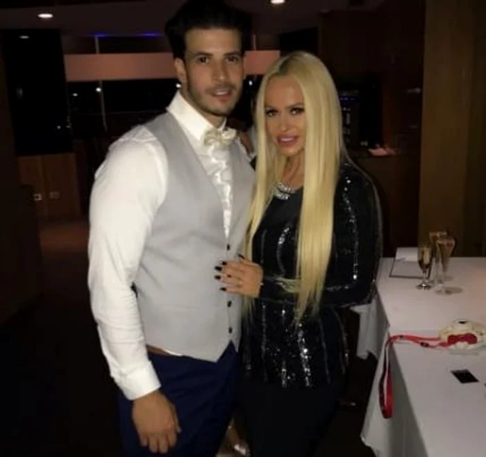 
    Tatăl Andei Adam, la fel de emoţionat şi la nunta fiicei din 2015foto: Click!  