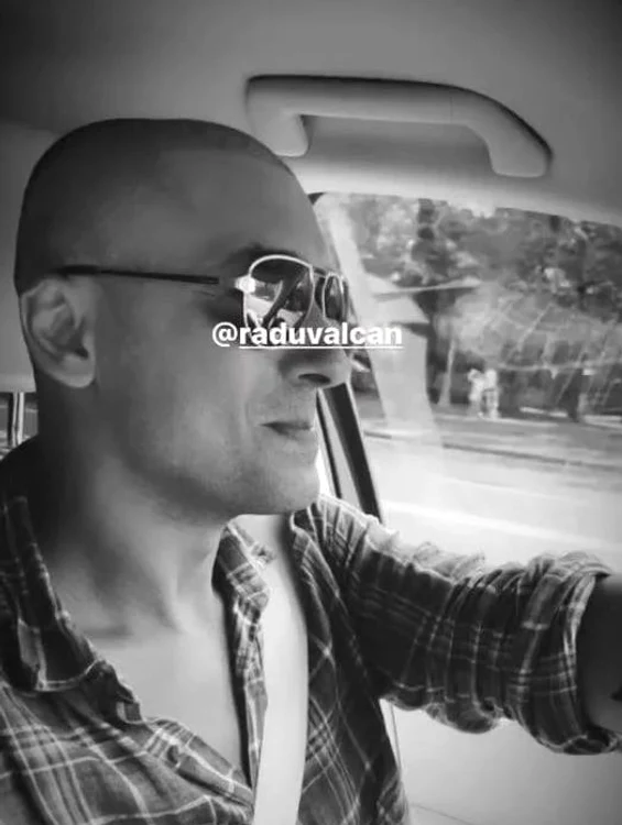 Radu Vâlcan și-a făcut o schimbare radicală de look 