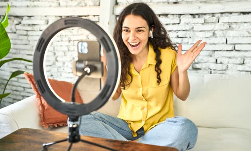 influencer  foto   Shutterstock jpg