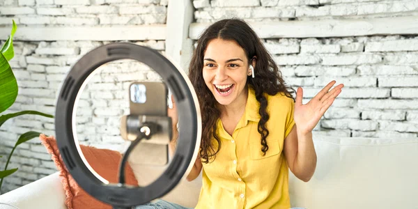influencer  foto   Shutterstock jpg