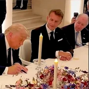 trump semnare acord jpg