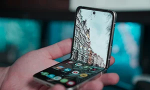 telefoane pliabile jpg