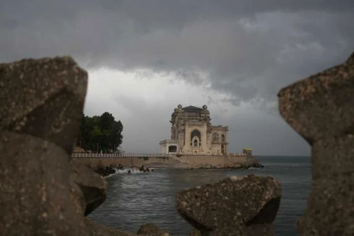 A plouat „cu spume“ la Constanţa FOTOGALERIE