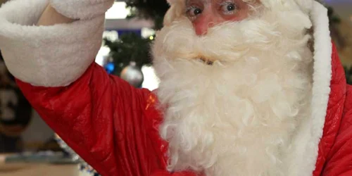 Moș Crăciun a venit și la „Adevărul“