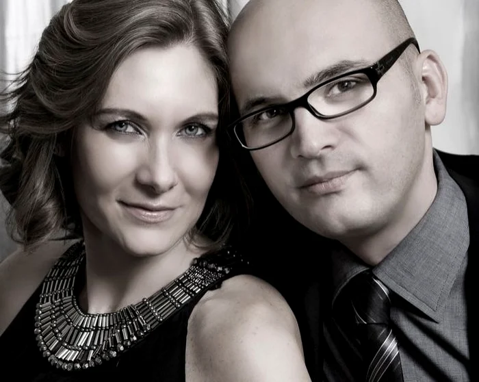 Romania şi iubitul ei