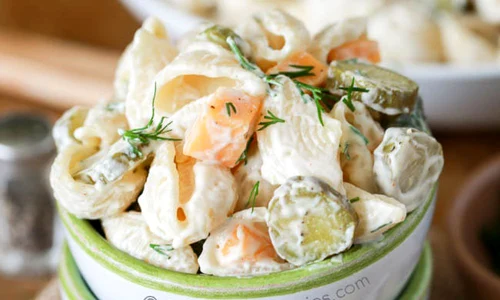 salata de paste cu castraveti murati jpeg