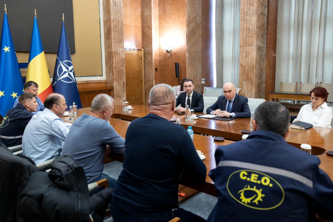 Premierul Ilie Bolojan, întâlnire cu reprezentanții Complexului Energetic Oltenia. FOTO Gov.ro