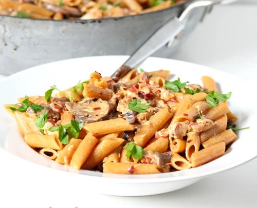 creamy mushroom sun dried tomato pasta 600x900 jpeg