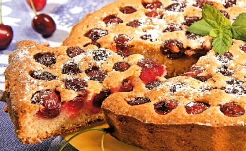 1365602977 0453tarta 20cu 20cirese jpeg