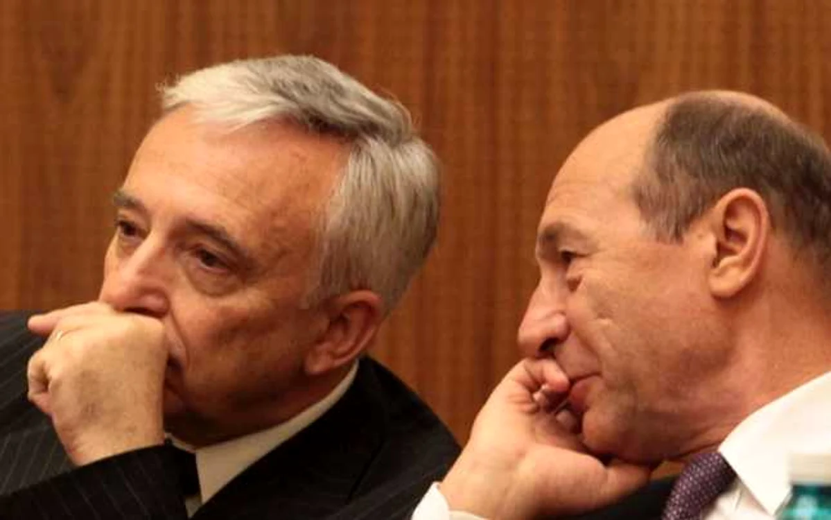 Preşedintele Traian Băsescu şi guvernatorul Băncii Naţionale a României, Mugur Isărescu