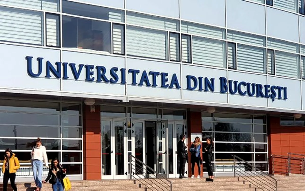 Consiliul de Administraţie al universităţii a renunţat la majorarea taxelor(Foto:Adevărul)