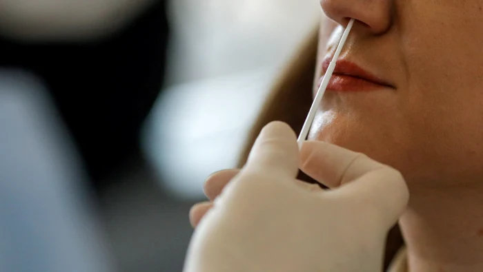 
    Cadrele medicale, obligate să se testeze, atunci când merg la serviciuFoto: Inquam  