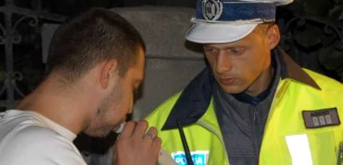 Poliţia a întocmit dosare penale FOTO Adevărul