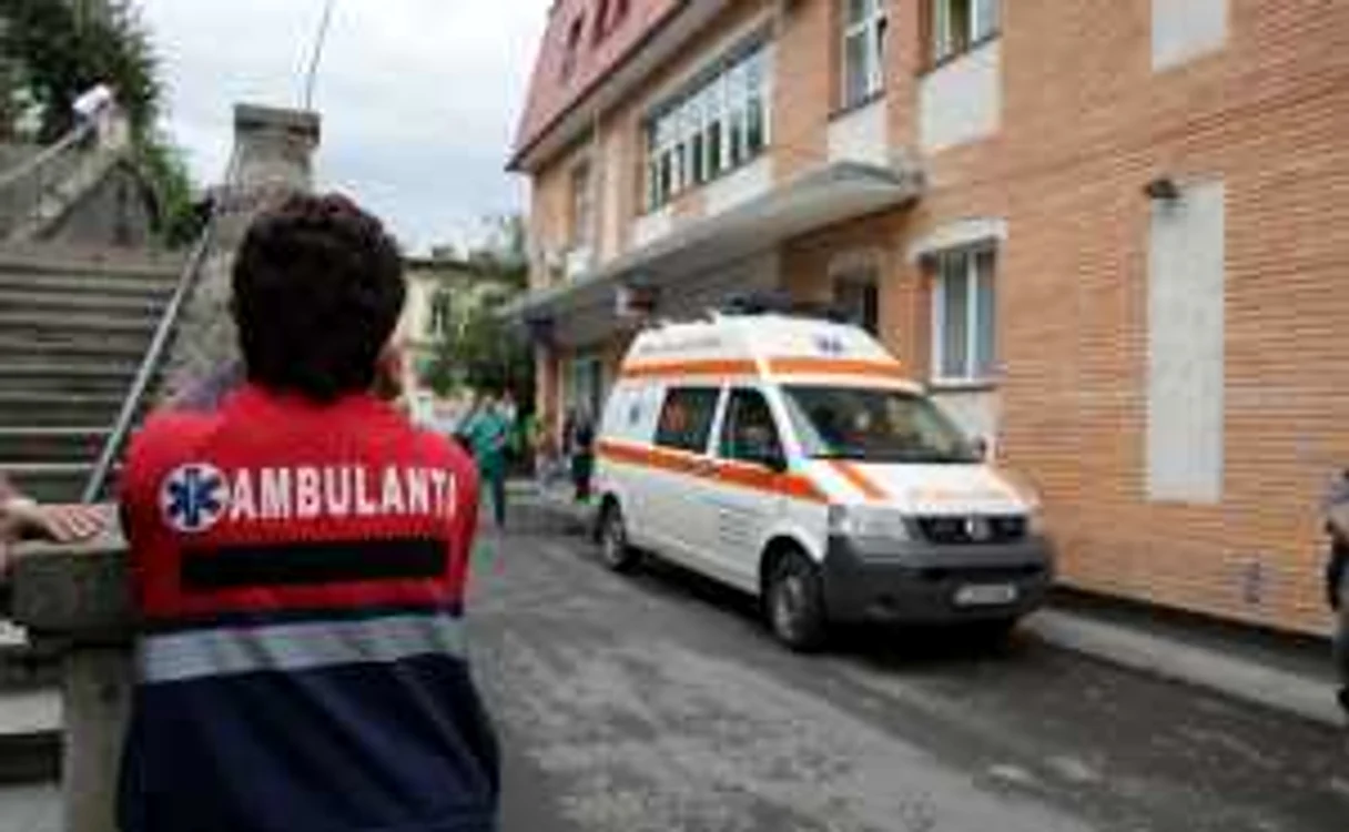 Ambulanţa din Cluj a fost sancţionată cu 20.000 de lei (foto: adevarul.ro)