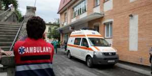 Ambulanţa din Cluj a fost sancţionată cu 20.000 de lei (foto: adevarul.ro)