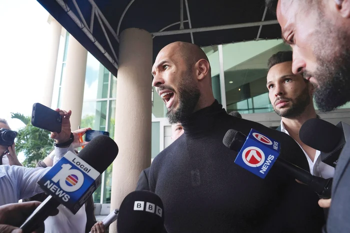 Andrew Tate  e foarte pornit  pe Justiţia română. Foto: Profimedia