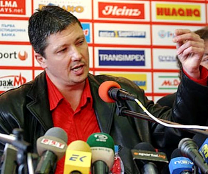 FOTBAL: Penev, demisie de la ŢSKA Sofia din cauza atitudinii patronilor