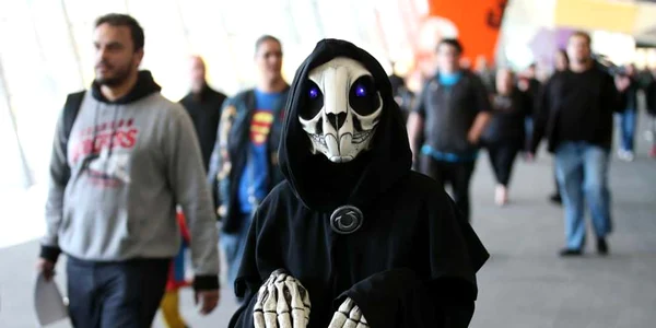 O persoană costumată participă la Comic Con în Melbourne Australia FOTO EPA / David Crosling