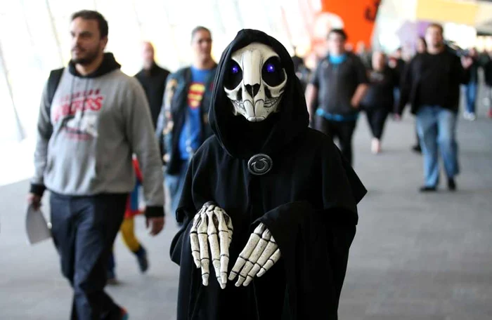 O persoană costumată participă la Comic Con FOTO Arhivă