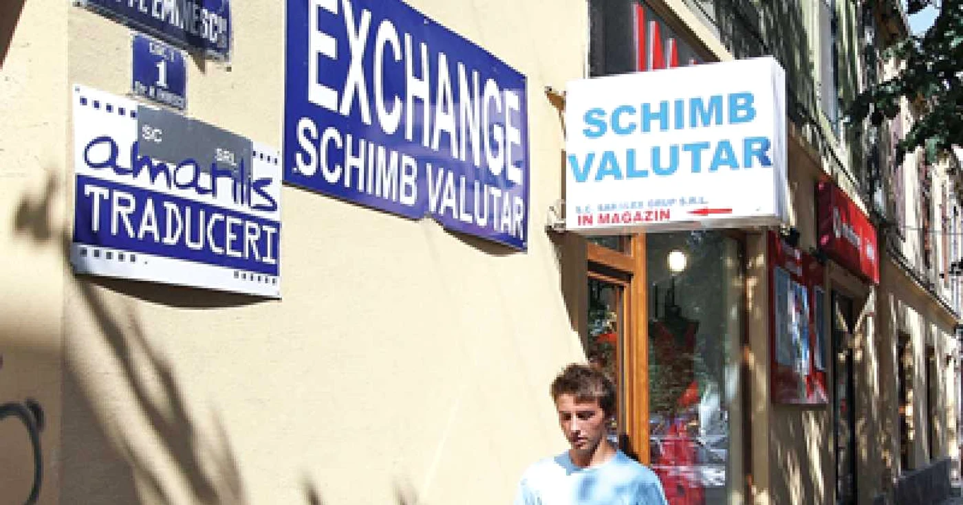 Timişoara: Valuta schimbată la limita legalităţii