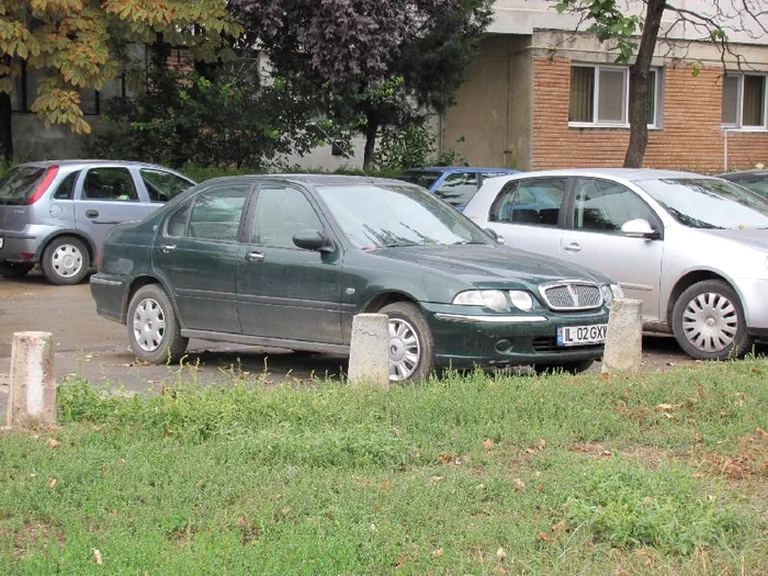 Rover-ul pe care l-a condus Ilie Alexandru în ultimii ani de viaţă foto: M.S.