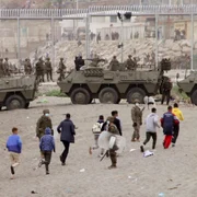 Migranţi Maroc enclava spaniolă Ceuta - 18 mai 2021 / FOTO EPA - EFE