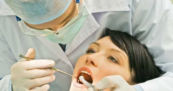 Şlefuirea dinţilor poate fi soluţia stomatologică pentru scrâşnitul în timpul somnului