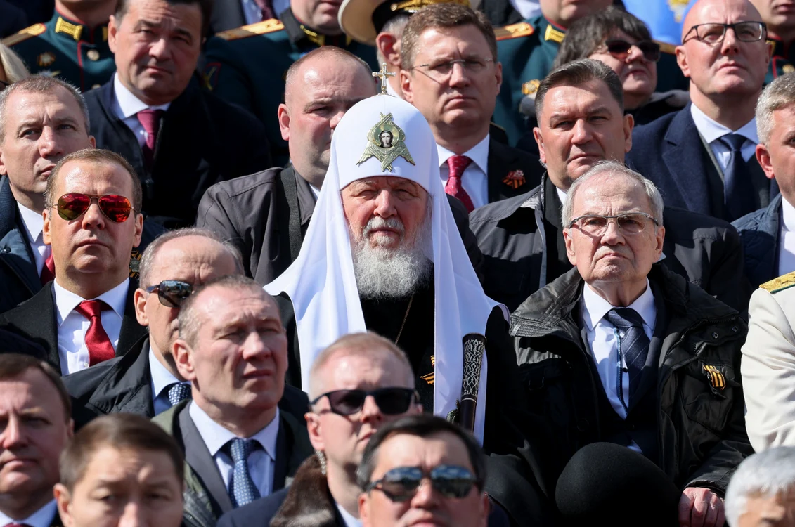 Patriarhul Kiril la parada de 9 mai, anul trecut FOTO Profimedia