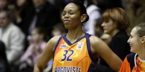 Tina Thompson şi-a "ciuruit" adversarele