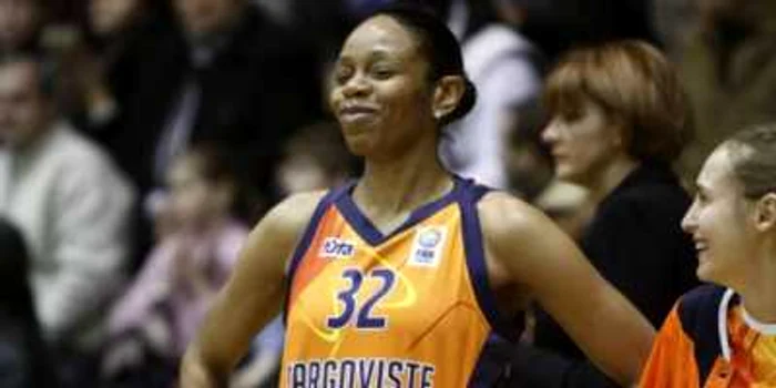 Tina Thompson şi-a "ciuruit" adversarele