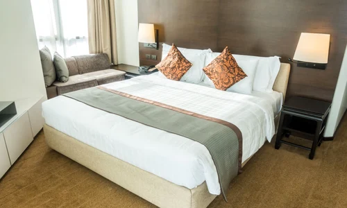 pat hotel freepik jpg