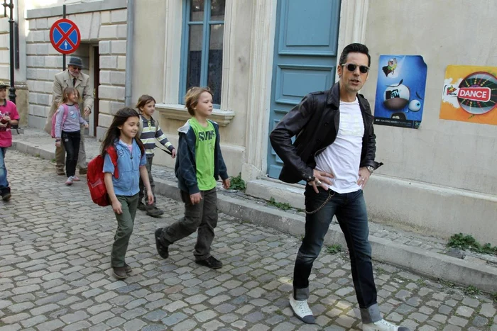 cc1k4630 1500x1500 1500kb jpeg