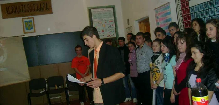 Elevii negreşteni sărbătoresc Zilelel Liceului „Nicolae Iorga“