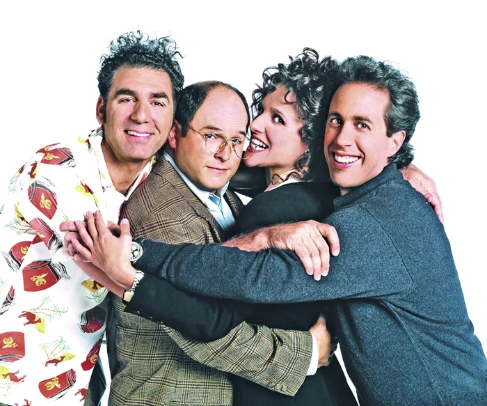 Jerry
Seinfled, împreună cu Julia Louis-Dreyfus, Jason Alexander şi
Michael Richards trăiesc în New York, iar serialul prezintă
îndeaproape întâmplările de zi cu zi şi situaţiile inedite prin
care trec cei patru FOTO Arhivă