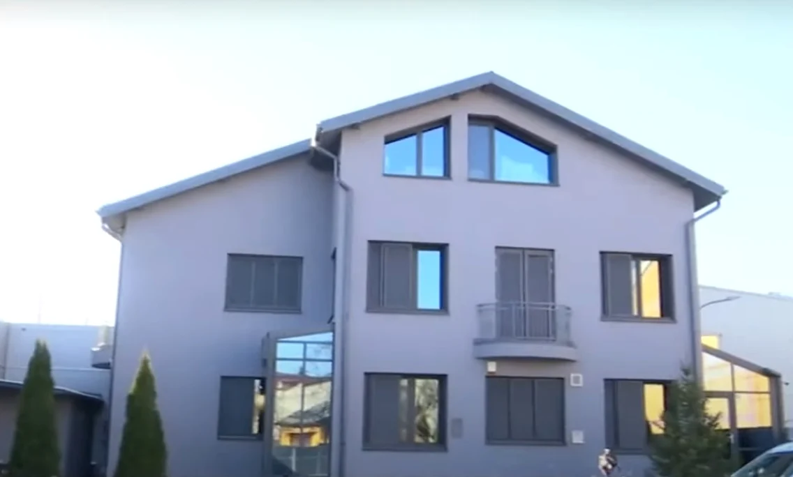 7 casa lui george buhnici 4 jpg jpeg